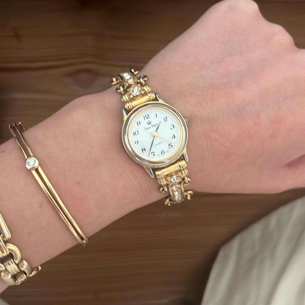 Beautiful watch with stones diamonds rhinestones